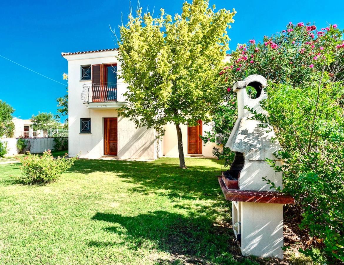 Graziosi Appartamenti A Budoni Con Aria Condizionata A Soli 300 Mt Dal Mare Exteriér fotografie